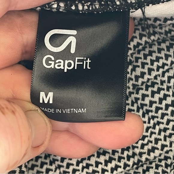 GAPFIT puffy quilted turtleneck sweatshirt sweater, women’s M. - Picture 7 of 10